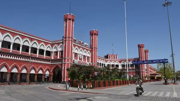 Railway stations in Delhi